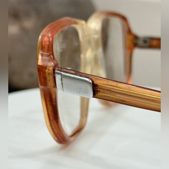 Logo Paris - Rx - Amber Ombré Oversized Vintage Eyeglass Frames - GUC, Unisex - Picture 12 of 16